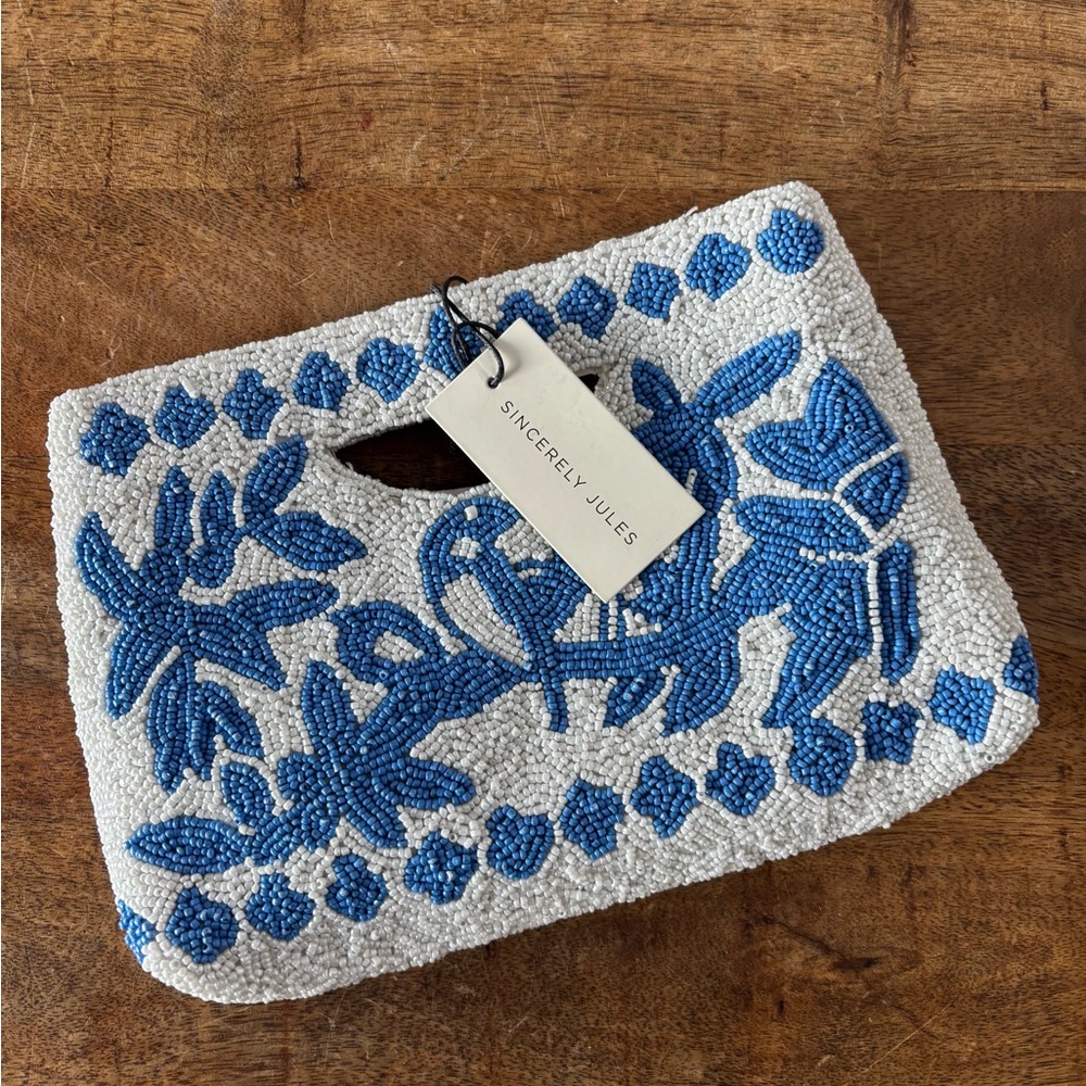 Sincerely Jules blue love birds Floral Beaded Clutch NWT - Picture 4 of 4